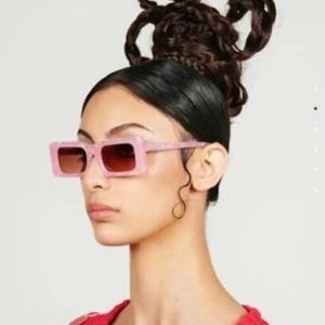 Cult Gaia Hera pink quartz sunglasses